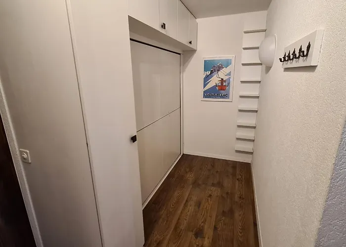 Apartament Flat In Near Lift & Valley Views *