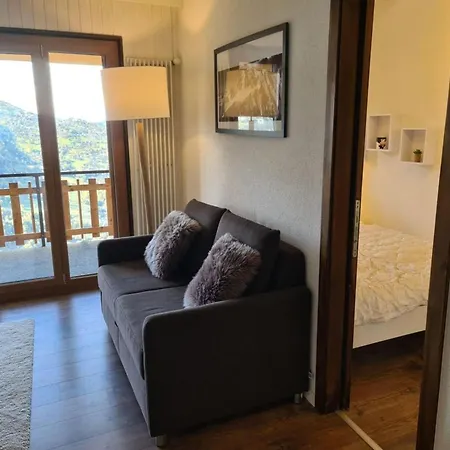 Flat In Near Lift & Valley Views Lejlighed *