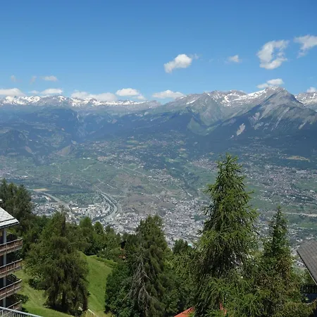 Flat In Near Lift & Valley Views * Veysonnaz